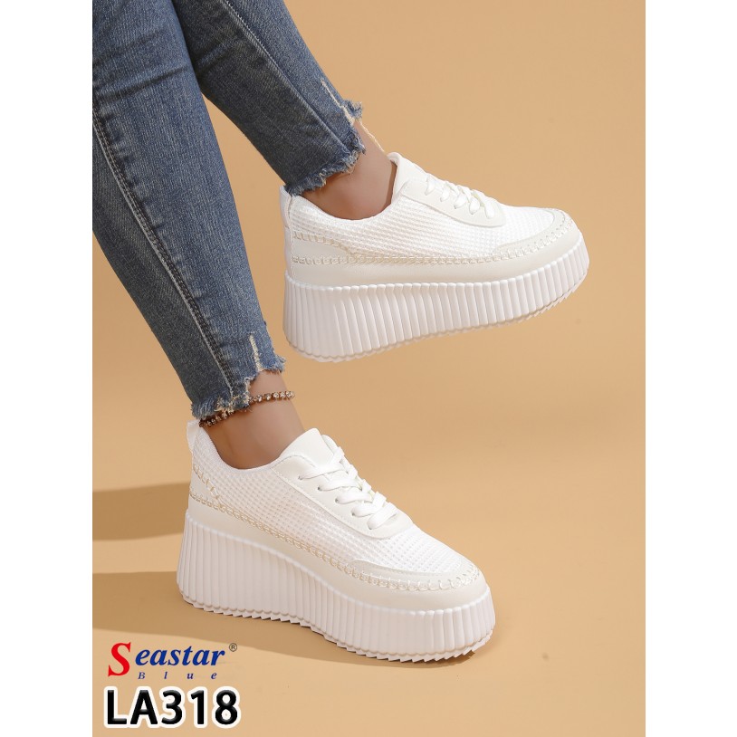 LA318
