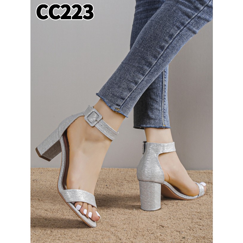 CC223 Sandals