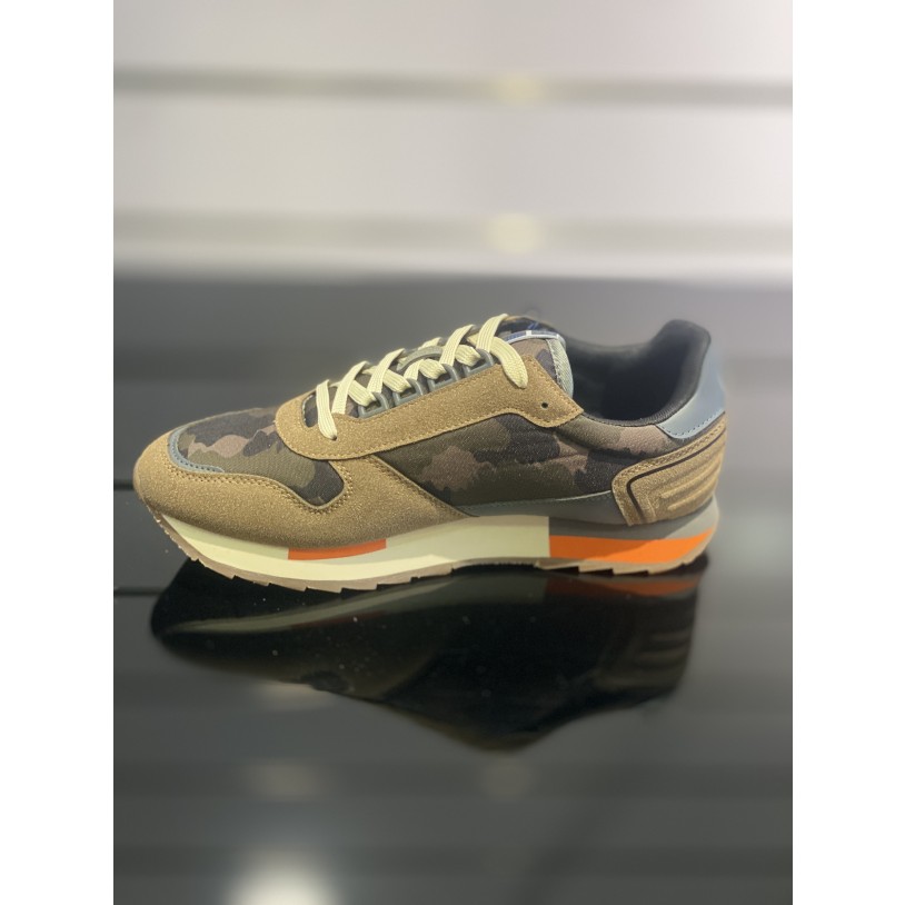 DSE008 B