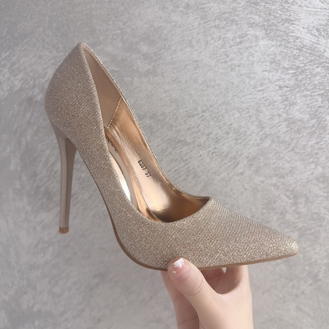 6287-Champagne