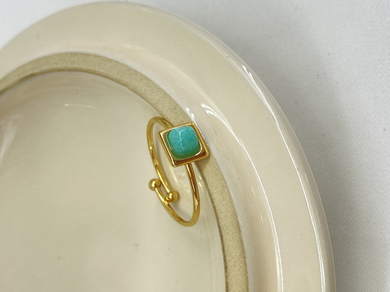 BAGUE28-28