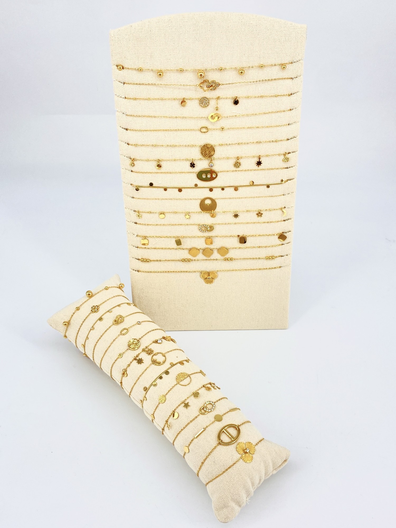 LOT16COLL15BR1165-1