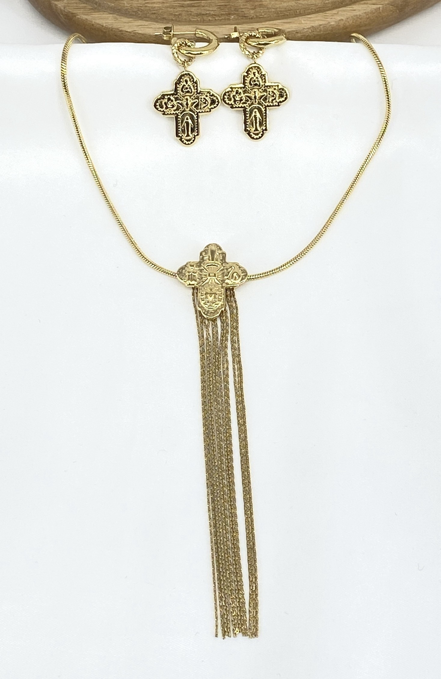 PARURE104-1